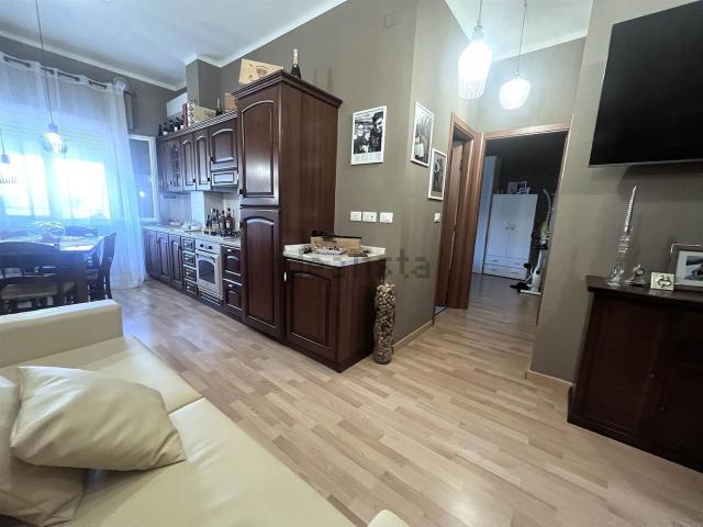 Appartamento in vendita a Vallecrosia, Liguria