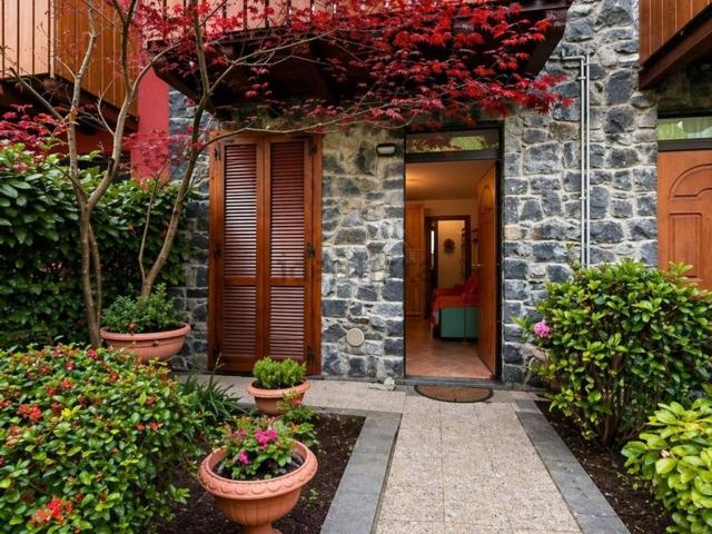 Appartamento in vendita a Lenna, Bergamo