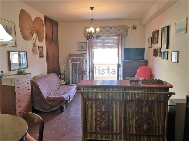 Appartamento in vendita a Follonica, Grosseto