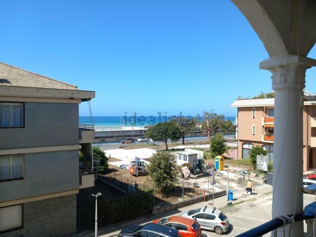 Appartamento in vendita a Lavagna, Liguria