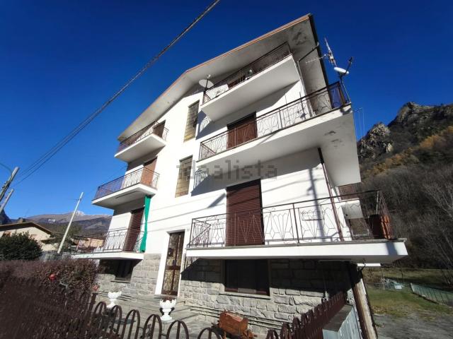 Appartamento in vendita a Castel del Bosco, Roure