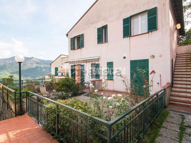 Appartamento in vendita a Testico, Liguria