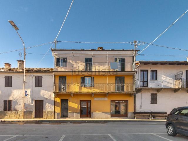 Appartamento in vendita a Paesana, Cuneo