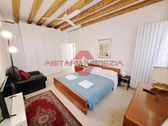 Appartamento in vendita a Venezia-Murano-Burano, Venezia