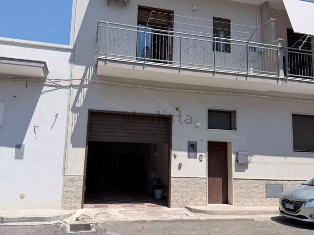 Appartamento in vendita a Crispiano, Taranto