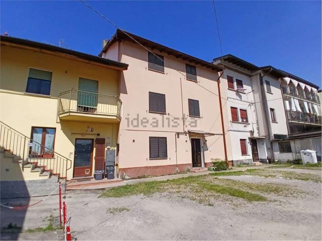 Appartamento in vendita a Valmorea, Lombardia