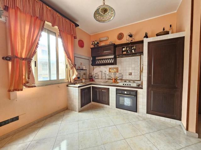 Appartamento in vendita a III Circoscrizione, Palermo
