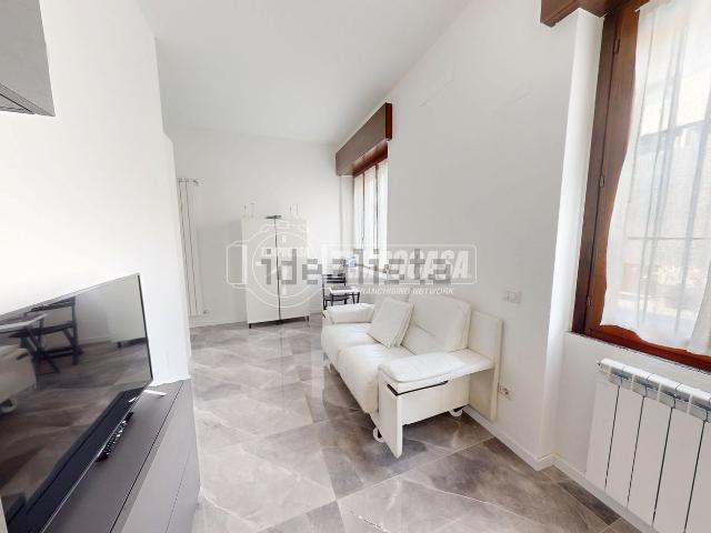 Appartamento in vendita a Molinello, Cesano Maderno