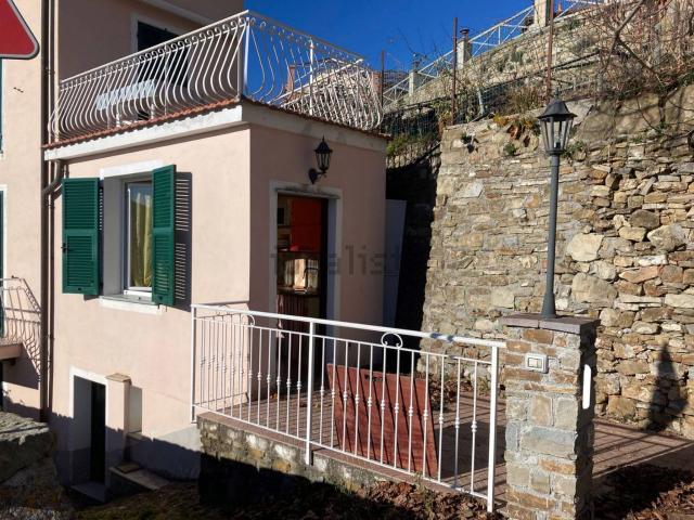 Appartamento in vendita a Perinaldo, Liguria
