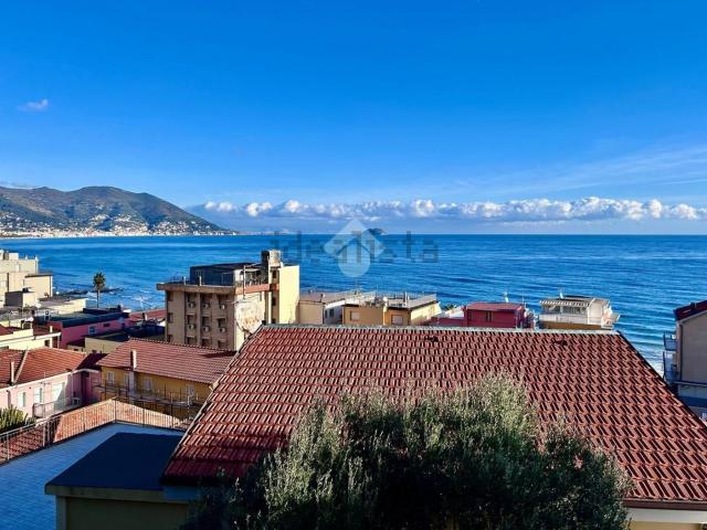 Appartamento in vendita a Laigueglia, Liguria