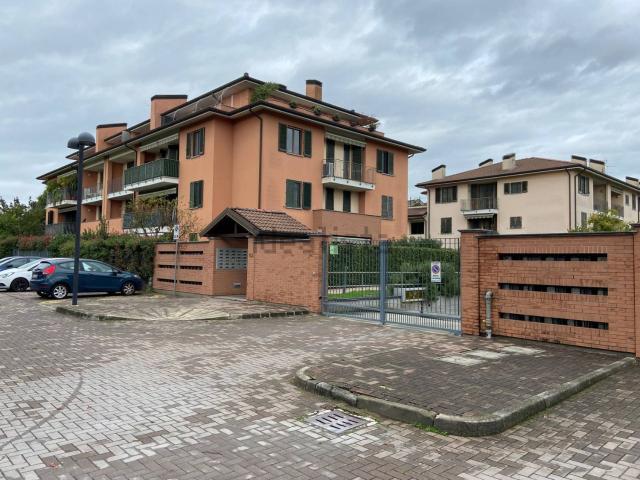 Appartamento in vendita a Ronco, Cernusco Sul Naviglio