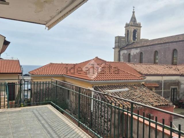Appartamento in vendita a Acireale, Sicilia