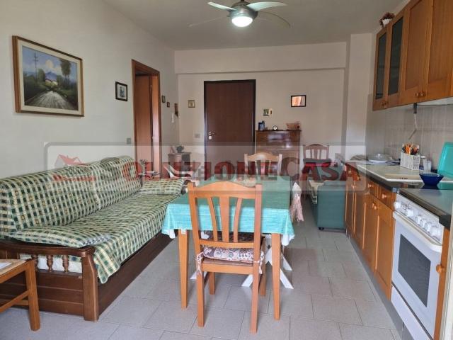 Appartamento in vendita a Santa Teresa di Riva, Messina