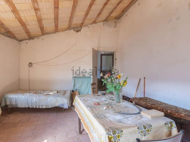 Appartamento in vendita a Turania, Lazio