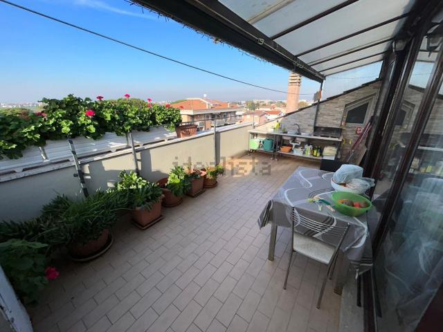 Appartamento in vendita a Ponte Linari, Roma Capitale