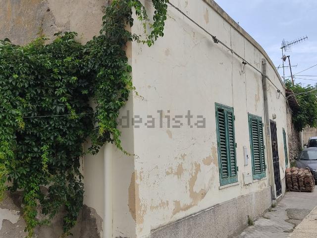 Appartamento in vendita a San Filippo Inferiore, Messina