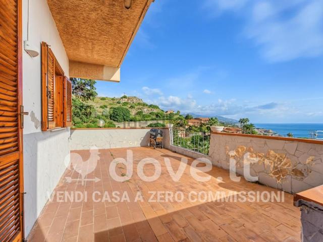 Appartamento in vendita a Sant'Alessio Village, Sant'Alessio Siculo