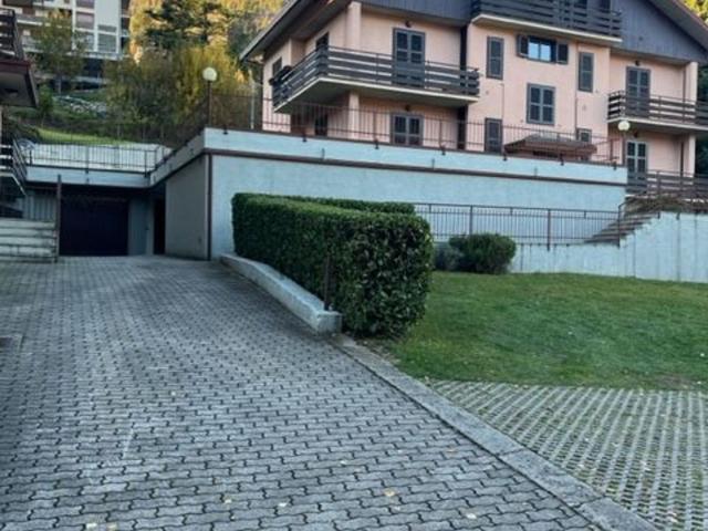 Appartamento in vendita a Gianoli, Teglio