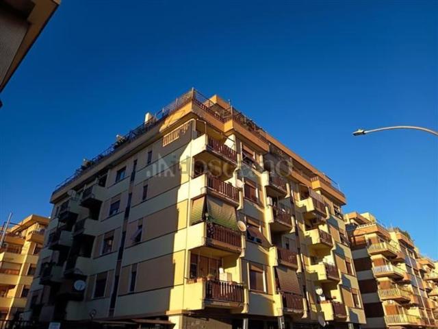 Appartamento in vendita a Lido di Ostia, Roma Capitale