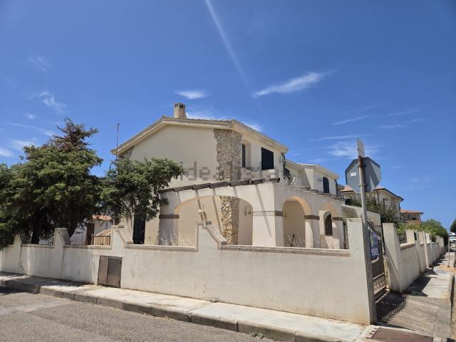 Appartamento in vendita a Portescusi/Portoscuso, Sulcis Iglesiente