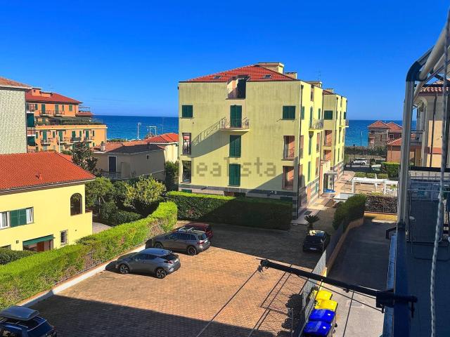 Appartamento in vendita a Borgio, Borgio Verezzi