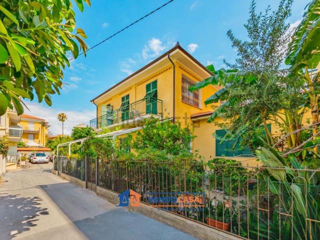 Appartamento in vendita a Diano Marina, Liguria