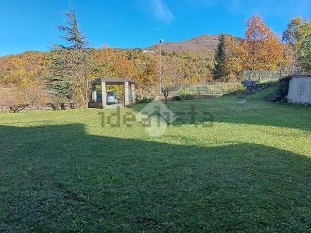 Appartamento in vendita a Borgo Val Di Taro, Reggio Emilia