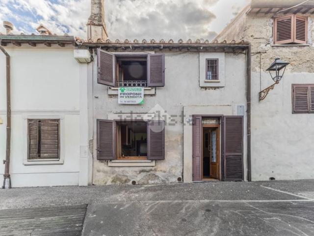 Appartamento in vendita a Sasso, Roma Capitale