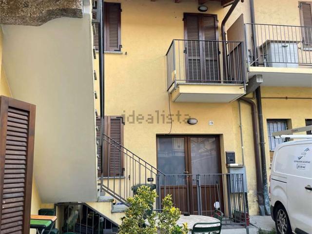 Appartamento in vendita a Oneda, Sesto Calende