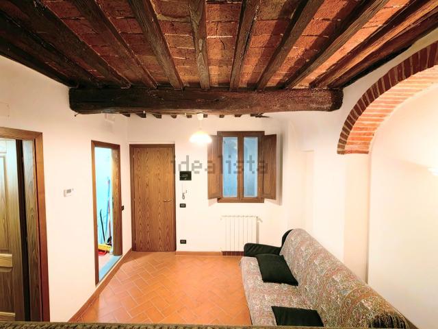 Appartamento in vendita a Montevarchi, Toscana