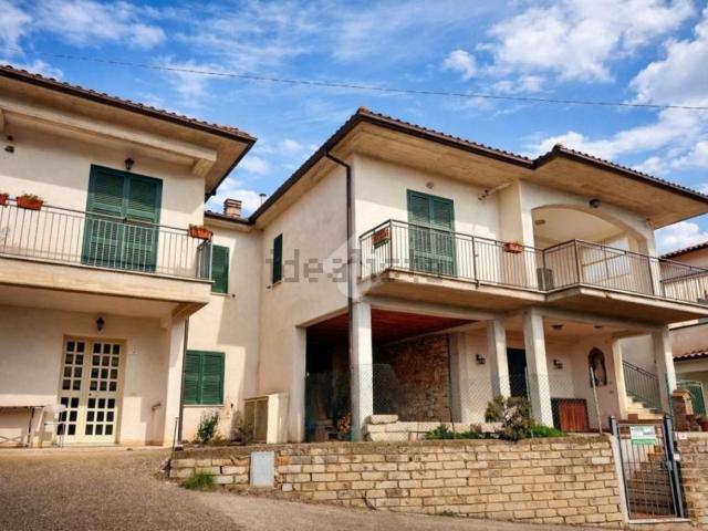 Appartamento in vendita a Borgonuovo, Tarano