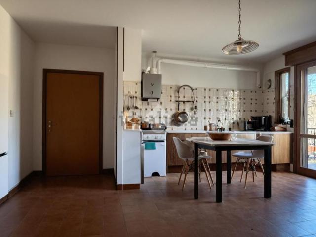 Appartamento in vendita a Val d’Enza, Re