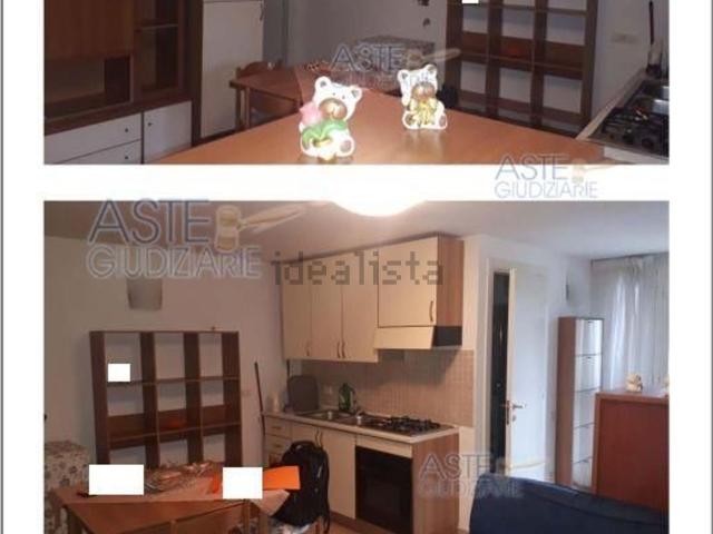 Appartamento in vendita a Follo, Liguria
