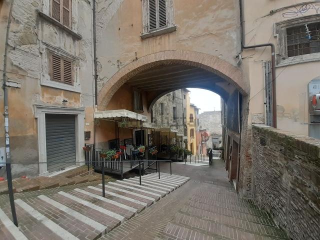 Appartamento in vendita a Sant'Erminio, Cenerente