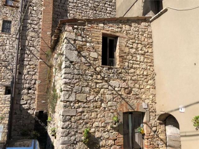Appartamento in vendita a Baschi, Umbria