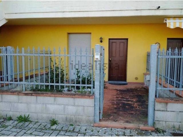 Appartamento in vendita a Uzzano, Uzzano E Castello