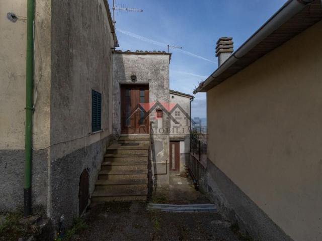 Appartamento in vendita a Larderello, Toscana