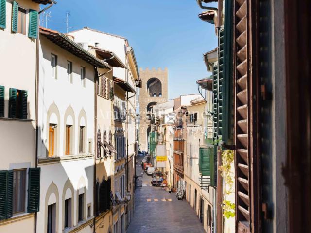 Appartamento in vendita a San Niccolò, Firenze