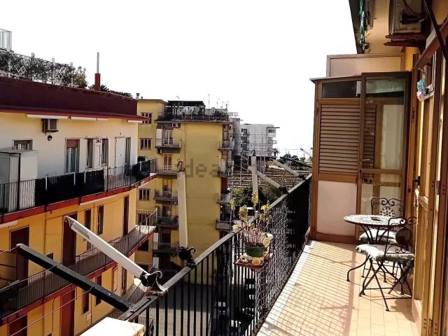 Appartamento in vendita a Salerno, Campania