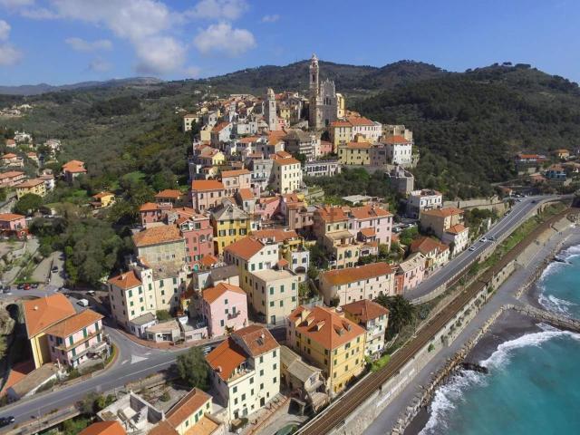 Appartamento in vendita a Cervo, Liguria