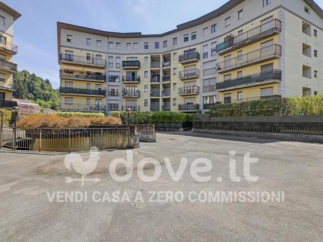 Appartamento in vendita a Comunità Montana Valli del Verbano, Luino
