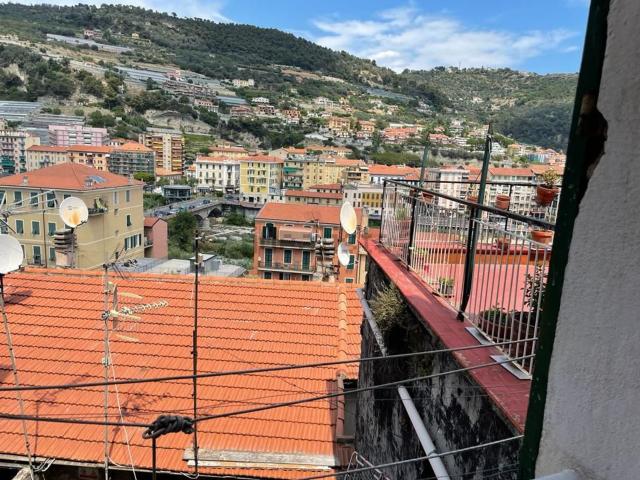 Appartamento in vendita a Ventimiglia, Liguria