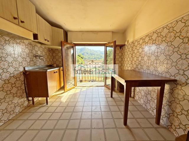 Appartamento in vendita a Camaiore, Toscana