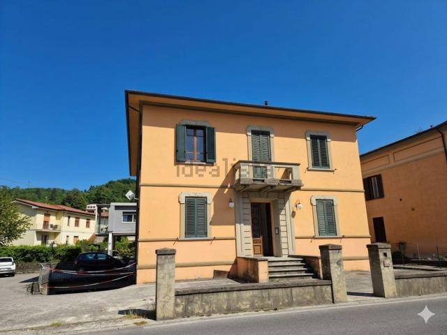 Appartamento in vendita a Unione Comuni Garfagnana, Castelnuovo Di Garfagnana