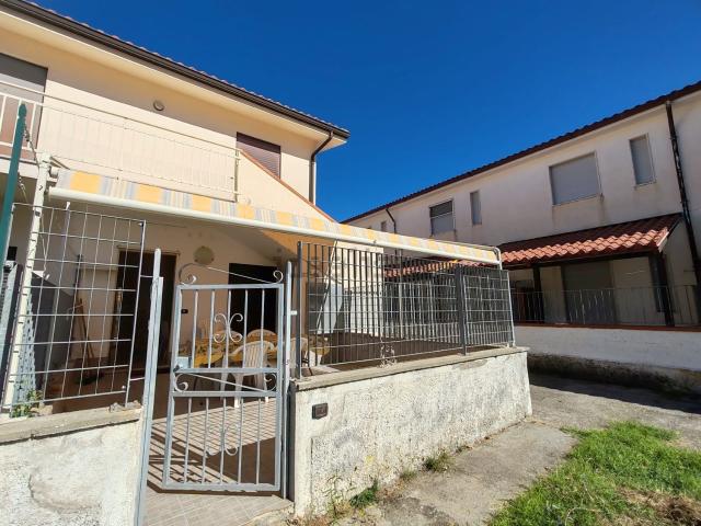 Appartamento in vendita a Giardino, Maierà