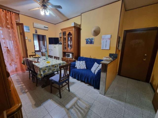 Appartamento in vendita a Limbiate, Lombardia