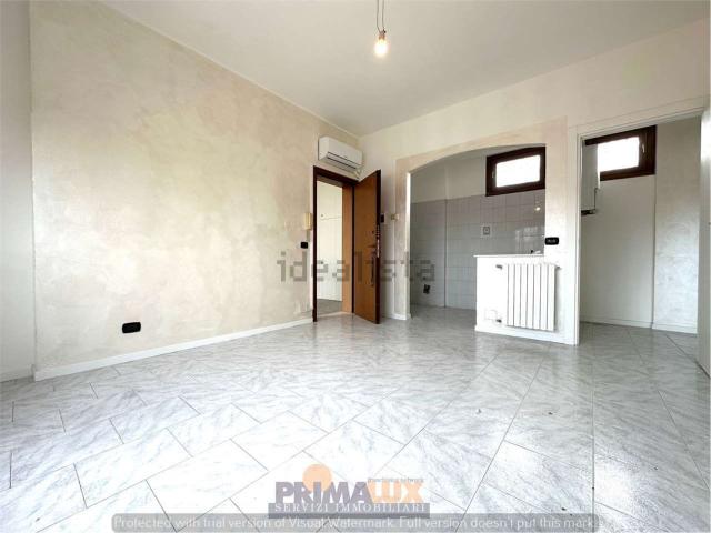 Appartamento in vendita a Cesano Maderno, Binzago