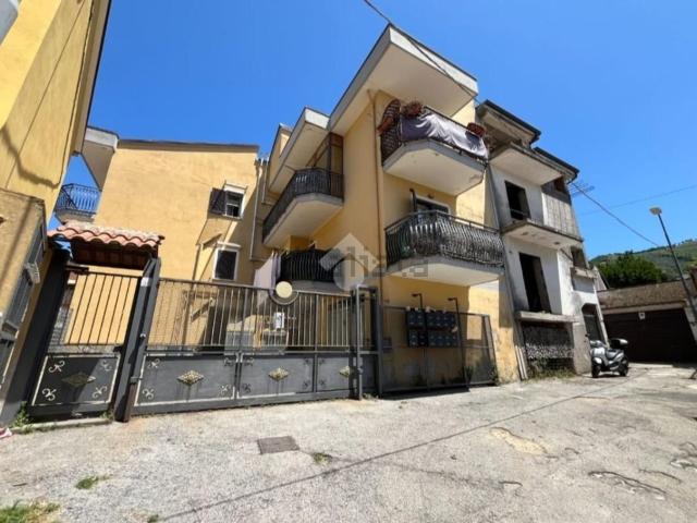 Appartamento in vendita a Baronissi, Campania