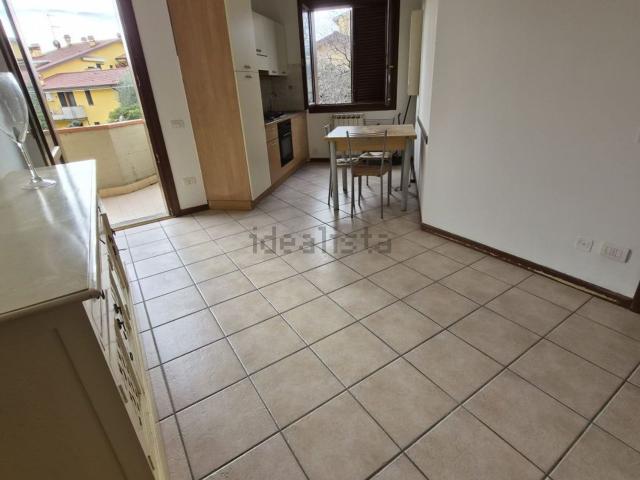 Appartamento in vendita a Prato, Toscana