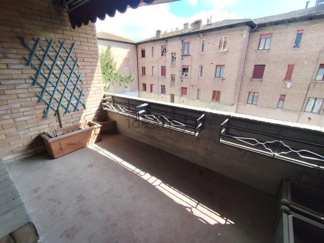Appartamento in vendita a Ravacciano, Siena